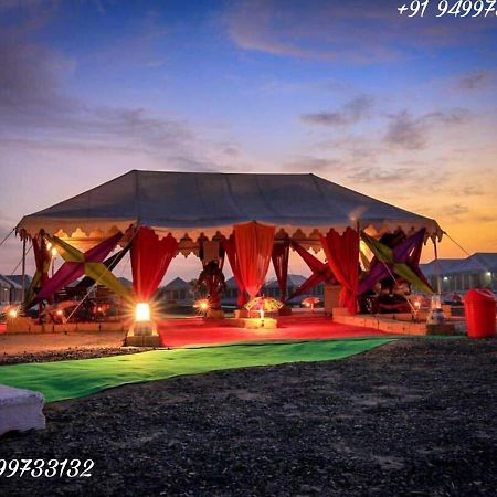 Kutch Classic Resort Camp Dhordo Екстер'єр фото