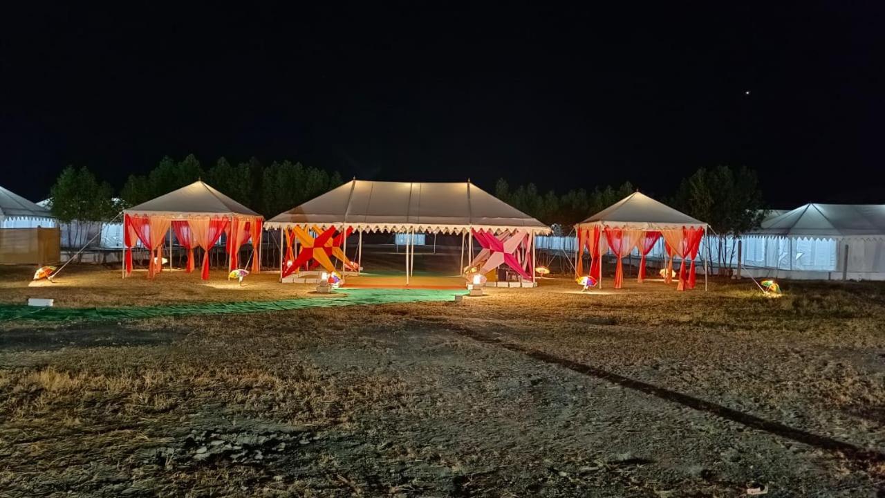 Kutch Classic Resort Camp Dhordo Екстер'єр фото